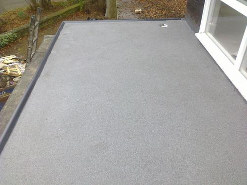 Kemperol 2K-PUR and non-slip quartz sand finish